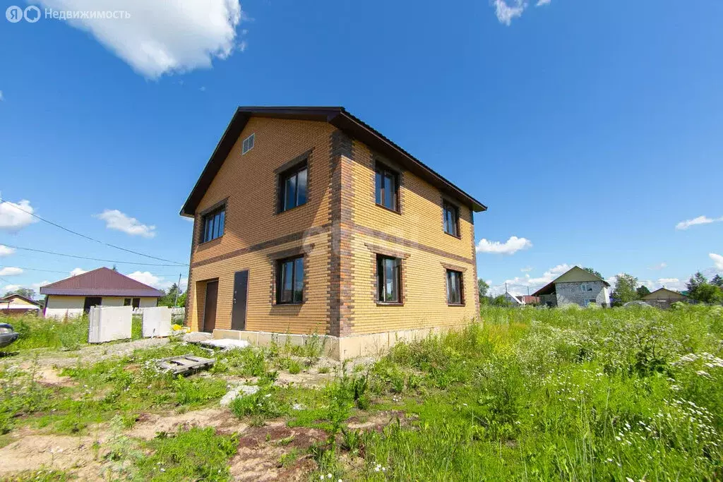Дом в село Кафтанчиково, Луговая улица (147 м) - Фото 1