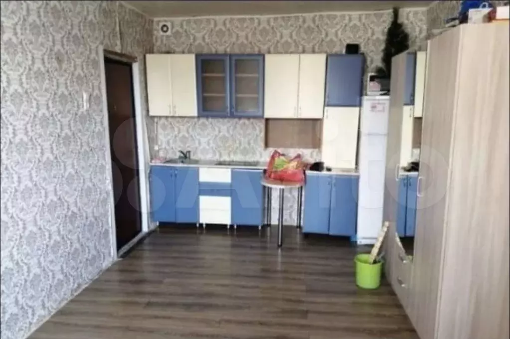 Комната 18,5 м в 8-к., 8/9 эт. - Фото 0