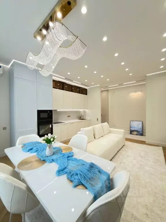 2-к кв. Татарстан, Казань ул. Сибгата Хакима, 60 (60.0 м) - Фото 1