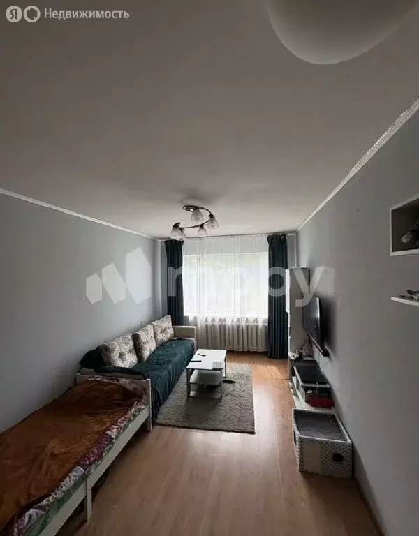 3-комнатная квартира: Калининград, улица Островского, 14 (62.1 м) - Фото 1