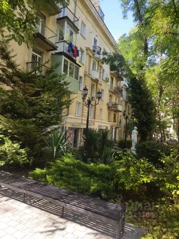 3-к кв. Севастополь ул. Большая Морская, 50 (89.0 м) - Фото 1