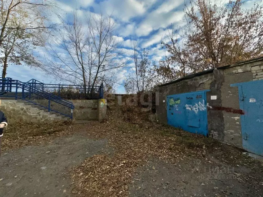 Гараж в Курганская область, Курган ул. 10-я Больничная, 6 (25 м) - Фото 2