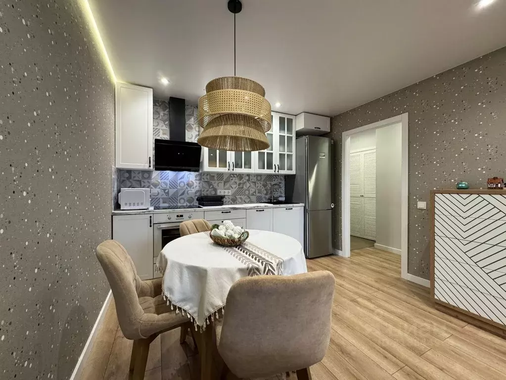 2-к кв. Кировская область, Киров ул. Энтузиастов, 15к1 (43.8 м) - Фото 0