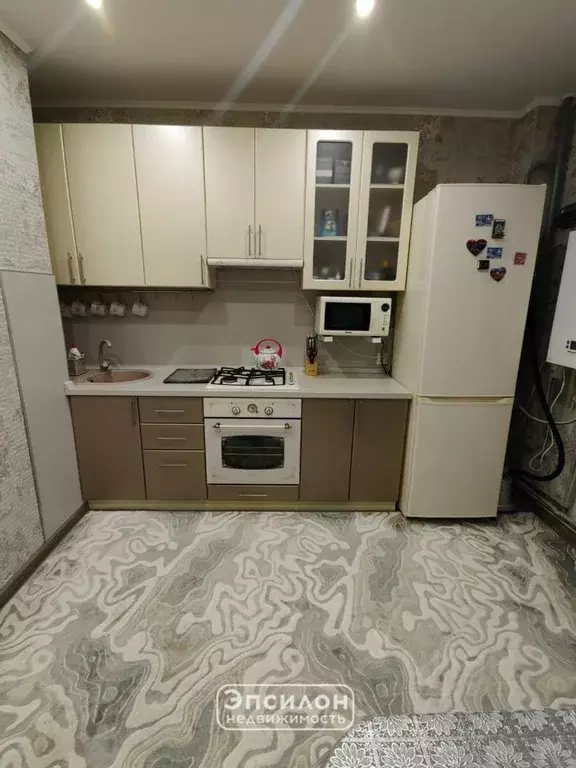 1-к кв. Курская область, Курск ул. 2-я Агрегатная, 57 (46.4 м) - Фото 0