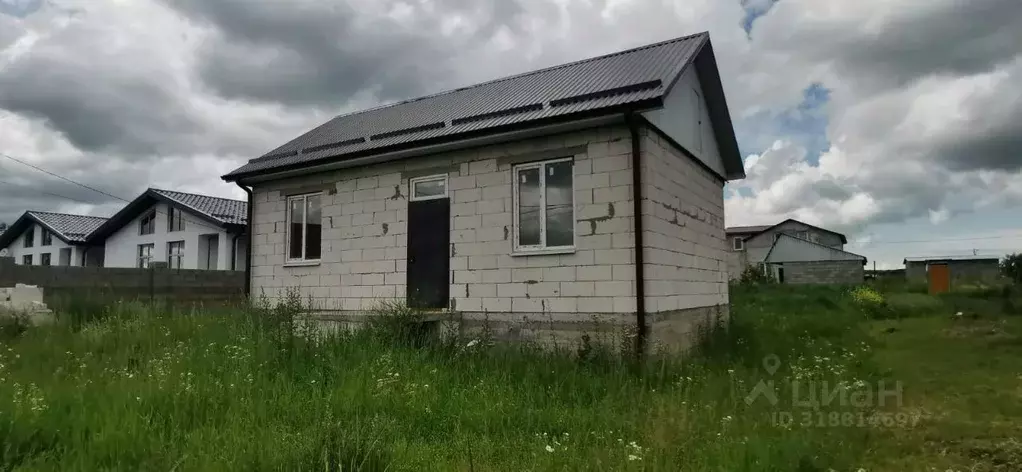 Дом в Ставропольский край, Предгорный муниципальный округ, пос. ... - Фото 0