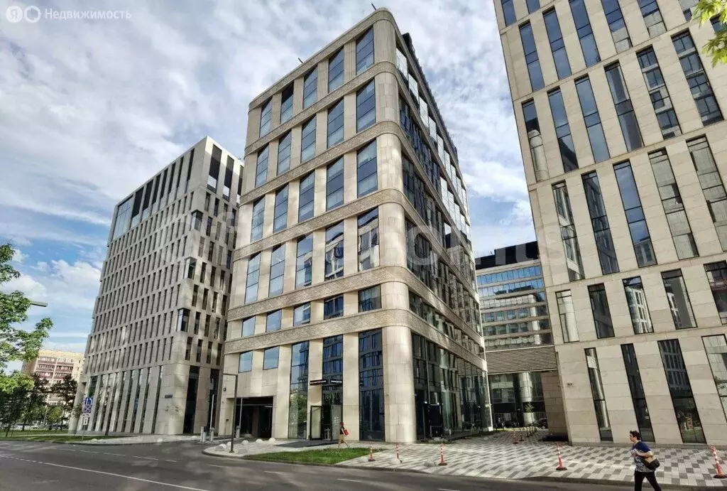 Офис (605 м) - Фото 1