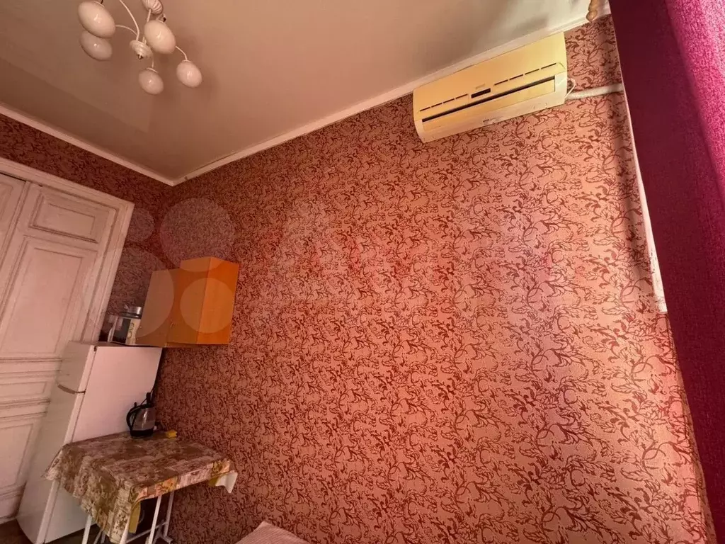 Комната 13 м в 5-к., 4/4 эт. - Фото 1
