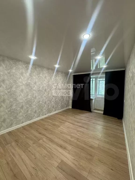 2-к. квартира, 45 м, 1/9 эт. - Фото 0