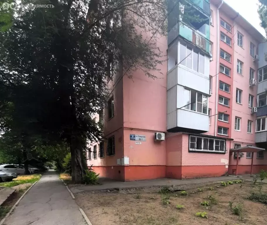 3-комнатная квартира: Ростов-на-Дону, улица Андрея Сладкова, 85к1 (49 ... - Фото 1