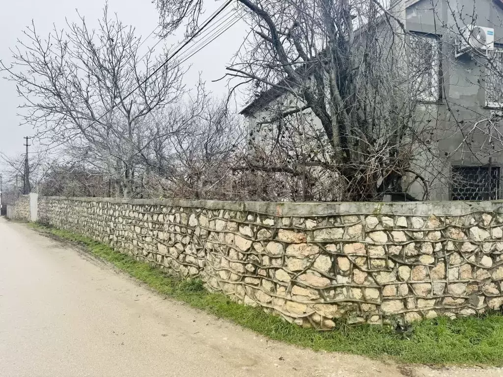 Дом в Севастополь ул. Танкиста Ревкова, 1 (78 м) - Фото 1