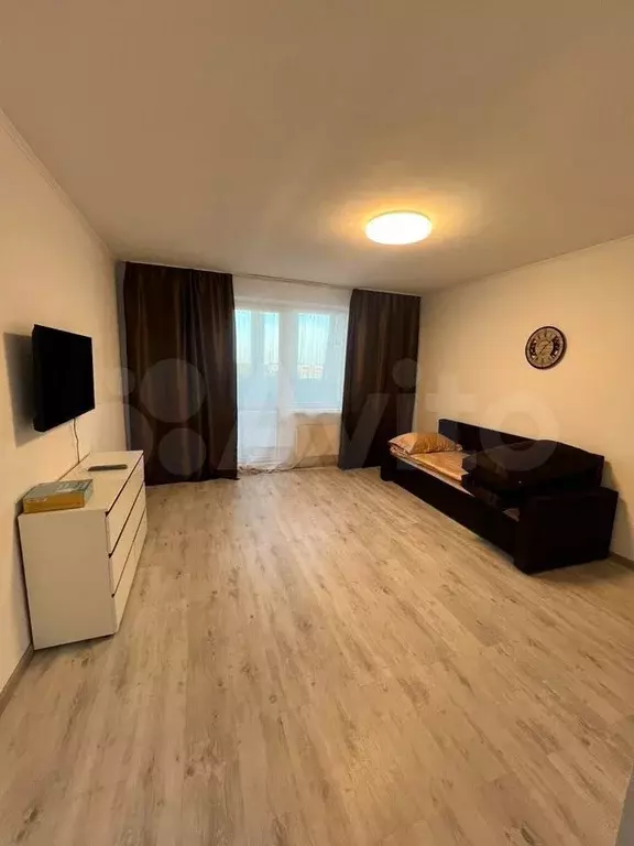 2-к. квартира, 60 м, 9/9 эт. - Фото 0