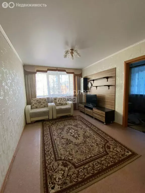 3-комнатная квартира: село Субханкулово, улица Ленина, 13 (51.1 м) - Фото 0