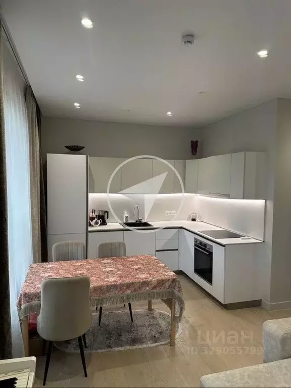 3-к кв. Москва 1-й кв-л, Остров жилой комплекс (74.2 м) - Фото 1