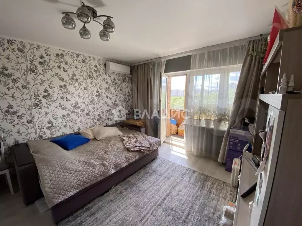 1-к. квартира, 32 м, 8/9 эт. - Фото 0