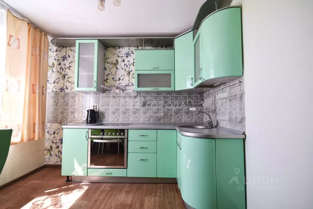 2-к кв. Алтайский край, Барнаул пер. Ядринцева, 72 (53.6 м) - Фото 1