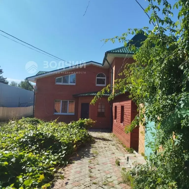 Дом в Чувашия, с. Красноармейское ул. Ленина, 56 (172 м) - Фото 1