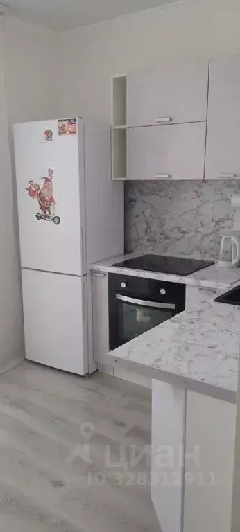 2-к кв. Башкортостан, Уфа ул. Кирова, 130 (65.0 м) - Фото 1