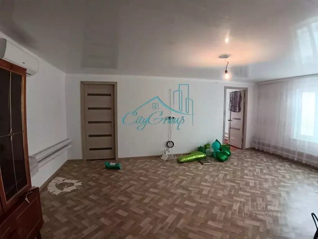 Дом в Оренбургская область, пос. Новоорск ул. Оренбургская, 65 (80 м) - Фото 1