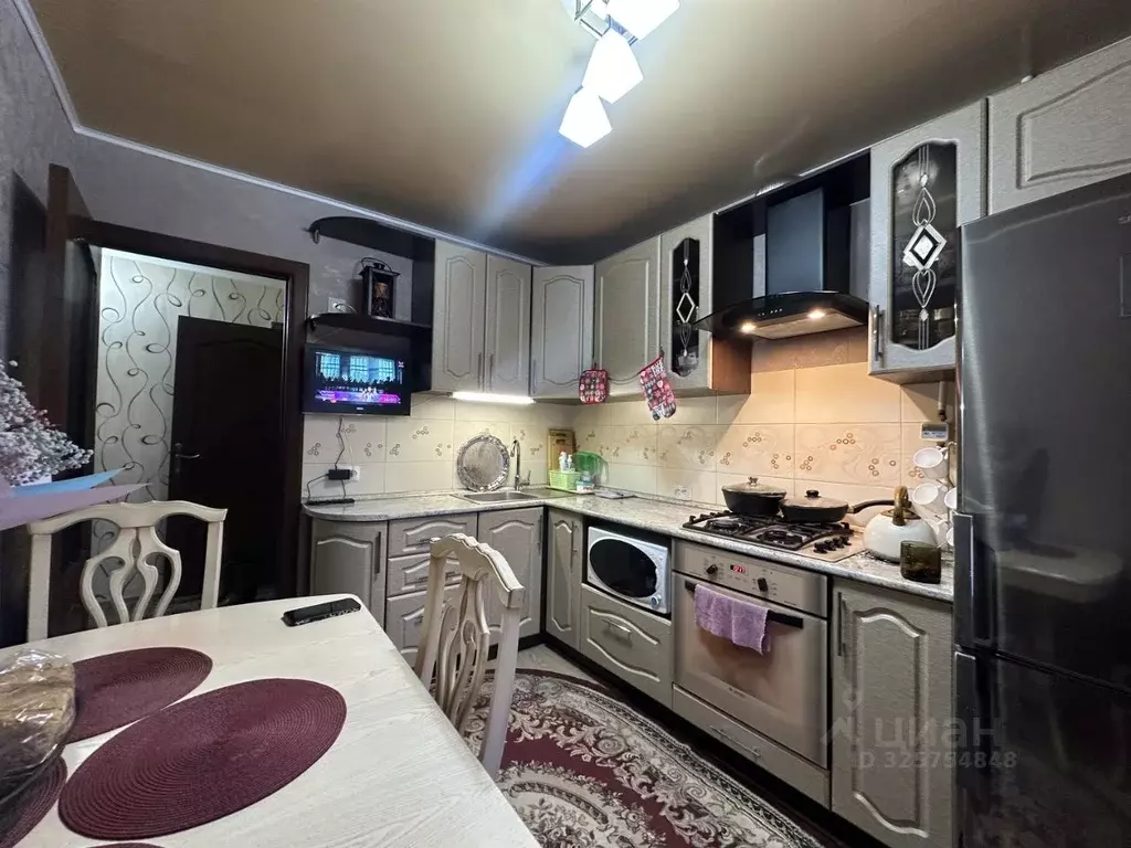 4-к кв. Липецкая область, Липецк пл. Победы, 3А (75.0 м) - Фото 2