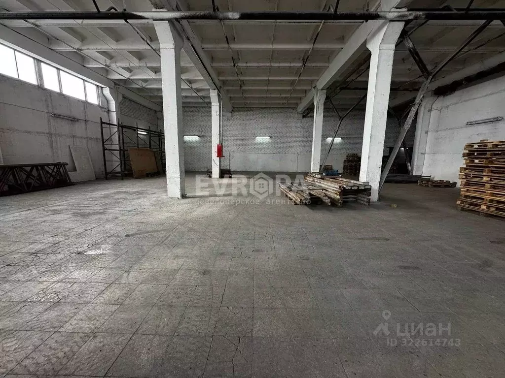 Склад в Ульяновская область, Ульяновск проезд 28-й Инженерный, 10 ... - Фото 1