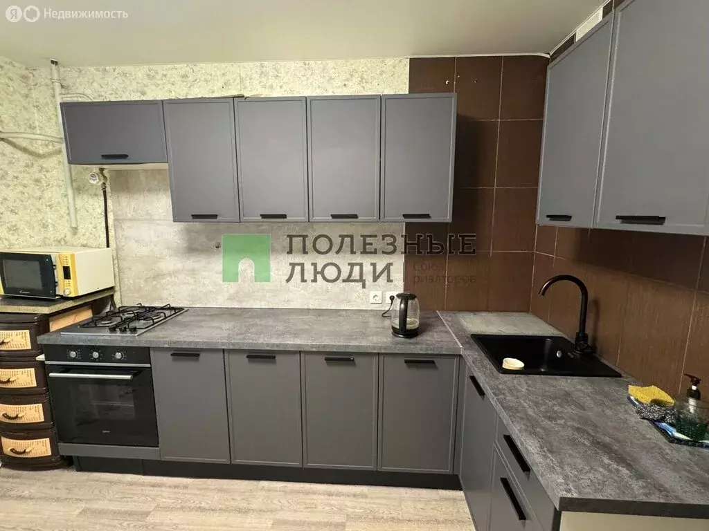 1-комнатная квартира: Ижевск, улица Дзержинского, 60 (32.1 м) - Фото 1