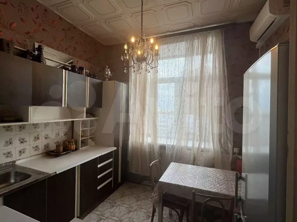 2-к. квартира, 60 м, 7/11 эт. - Фото 0