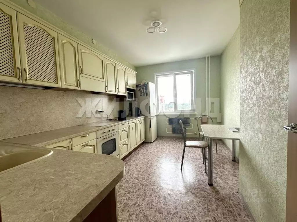 2-к кв. Новосибирская область, Новосибирск ул. Петухова, 14/5 (53.5 м) - Фото 0
