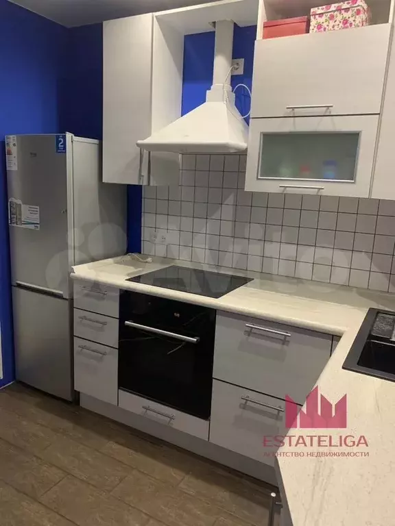 2-к. квартира, 54 м, 6/18 эт. - Фото 0