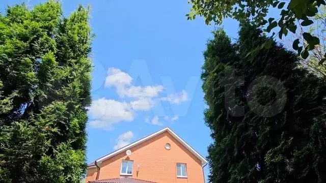 Коттедж 240 м на участке 9,7 сот. - Фото 1