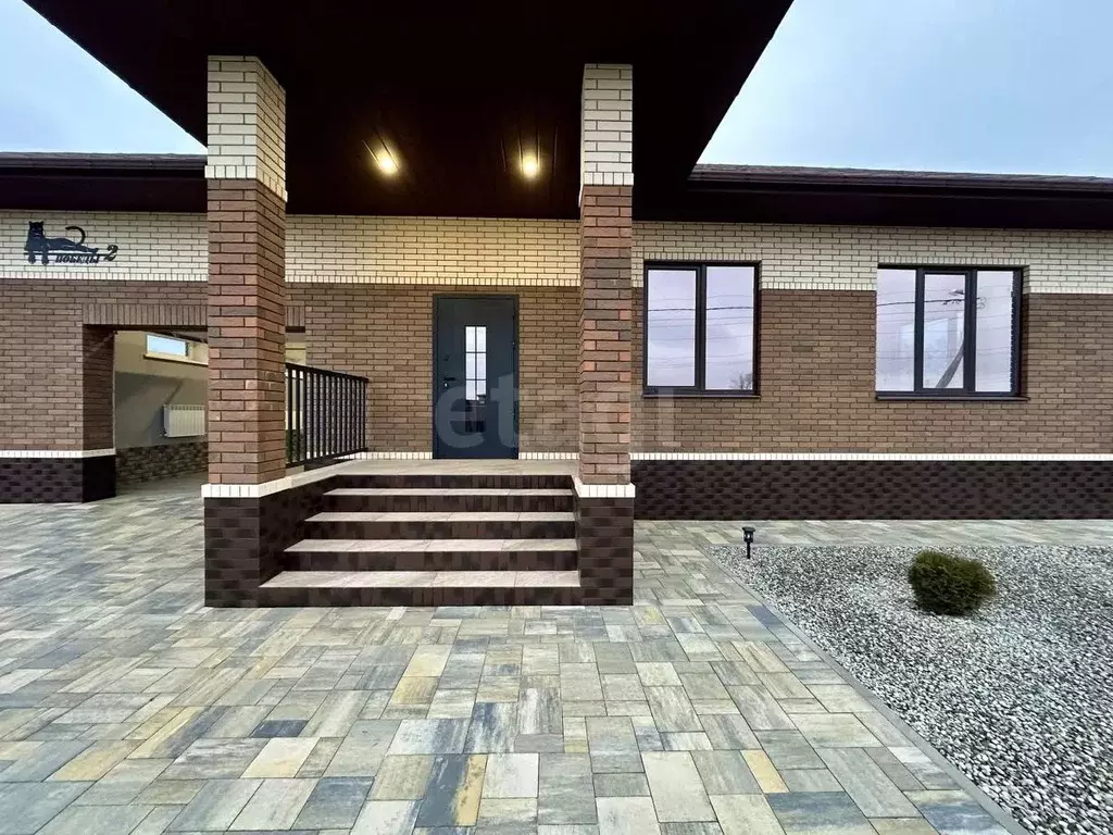 Дом в Белгородская область, Белгородский район, с. Стрелецкое ул. ... - Фото 1