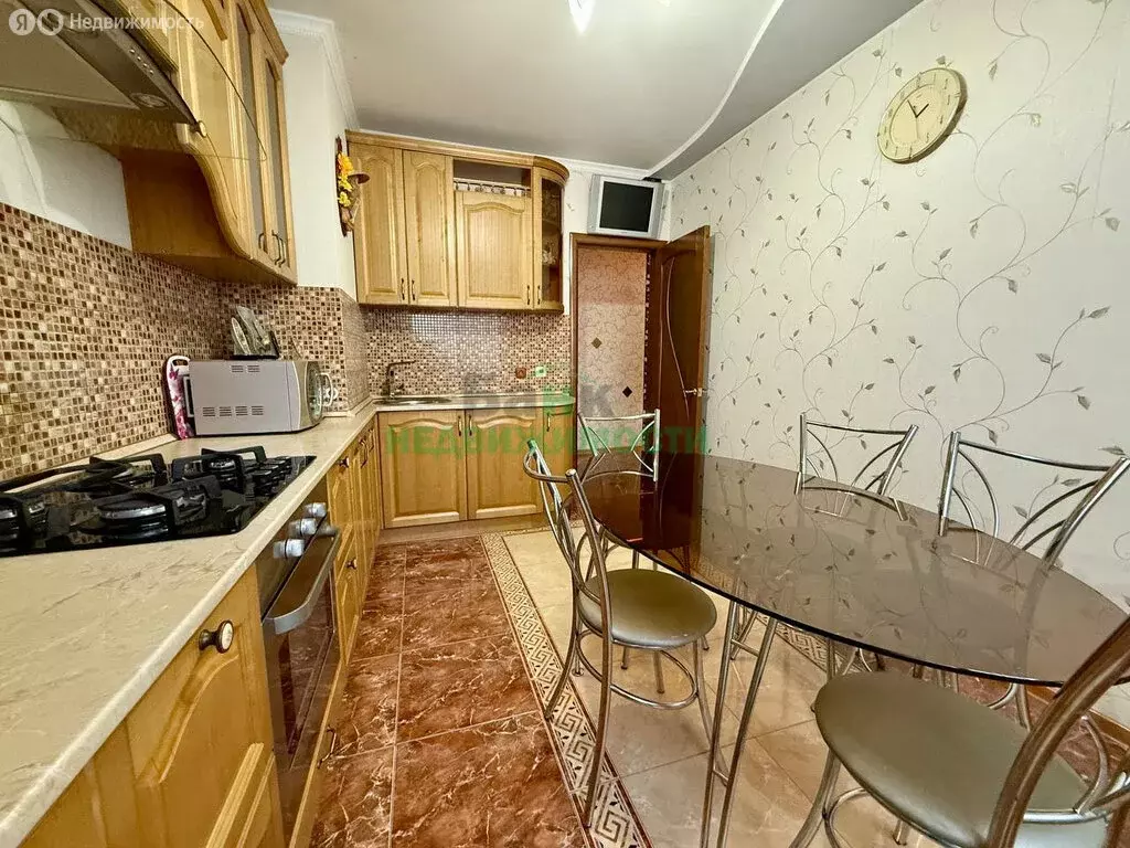 3-комнатная квартира: Балаково, Саратовское шоссе, 83/3 (67.4 м) - Фото 0