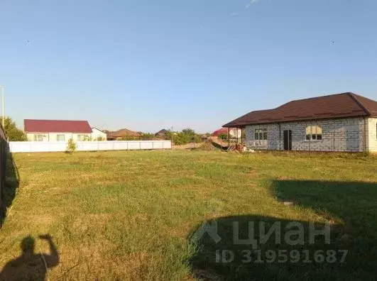 Участок в Краснодарский край, Ейское городское поселение, пос. ... - Фото 1