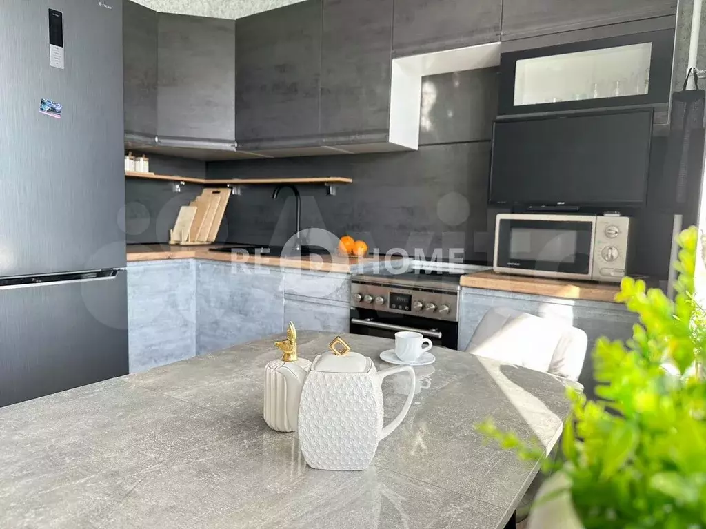 2-к. квартира, 47,5 м, 9/16 эт. - Фото 0