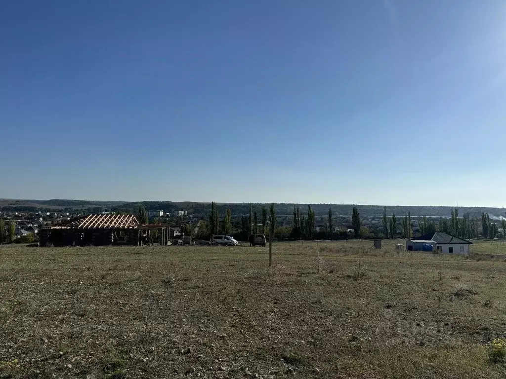 Участок в Севастополь с. Полюшко, ул. Алексея Куликова (4.0 сот.) - Фото 0