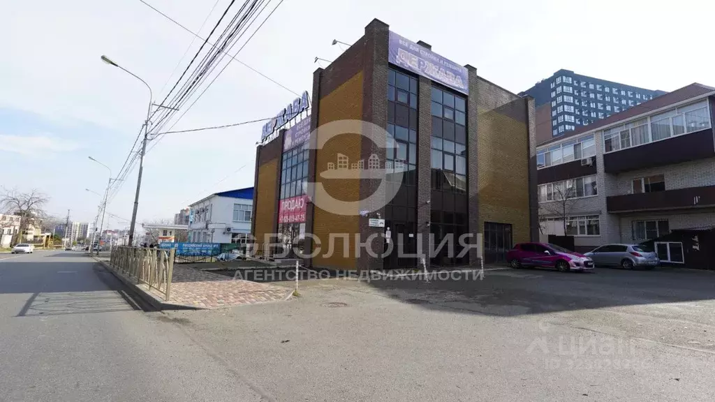 Торговая площадь в Ставропольский край, Ставрополь ул. Серова, 521Б ... - Фото 1