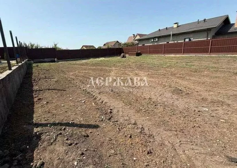 Участок в Белгородская область, Старый Оскол ул. Ровенская, 88 (8.0 ... - Фото 1
