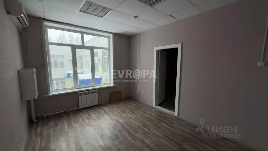 Офис в Ульяновская область, Ульяновск просп. Академика Филатова, 11 ... - Фото 1