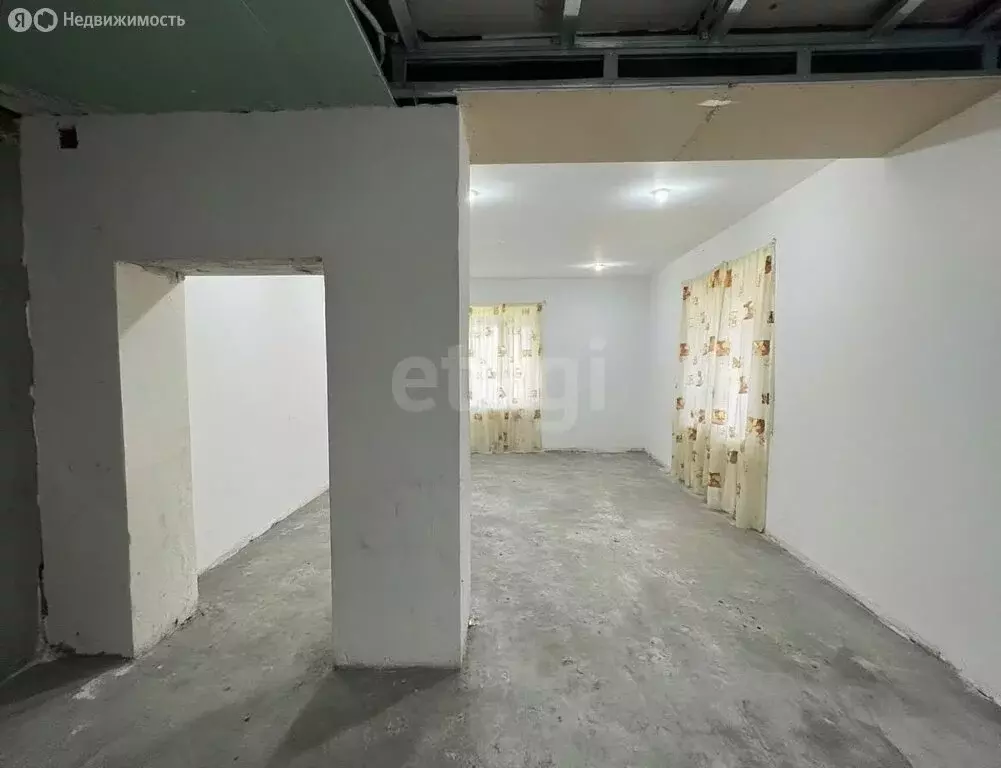 3-комнатная квартира: Сосенский, Комсомольская улица, 6 (83 м) - Фото 2