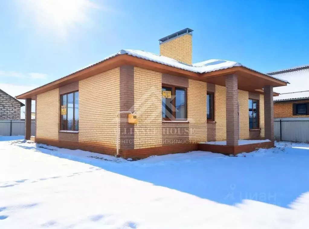 Дом в Татарстан, Лаишевский район, Кирбинское с/пос, д. Травкино ул. ... - Фото 1