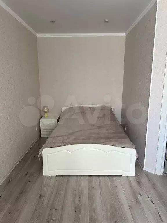 1-к. квартира, 40 м, 5/17 эт. - Фото 0