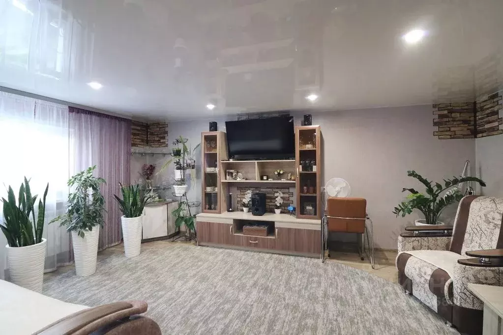 Коттедж в Алтайский край, Барнаул ул. Фурманова, 95 (126 м) - Фото 1