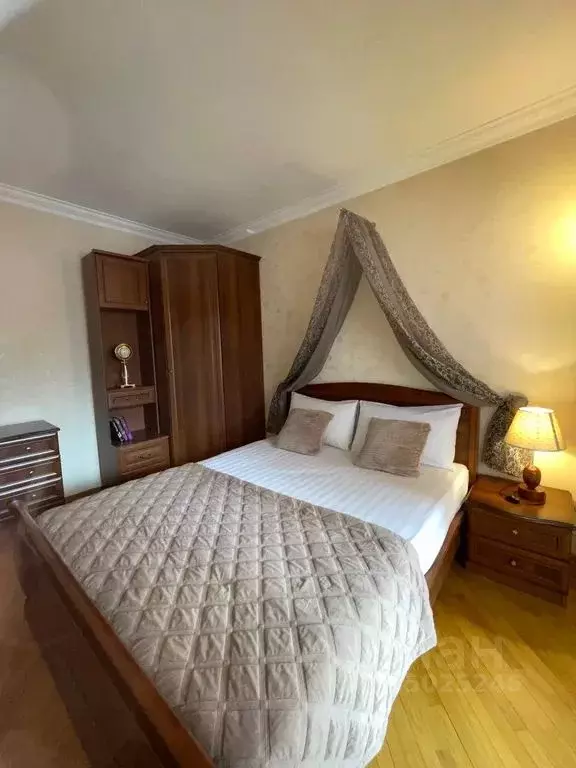 2-к кв. Ставропольский край, Кисловодск ул. Осипенко, 10 (70.0 м) - Фото 1