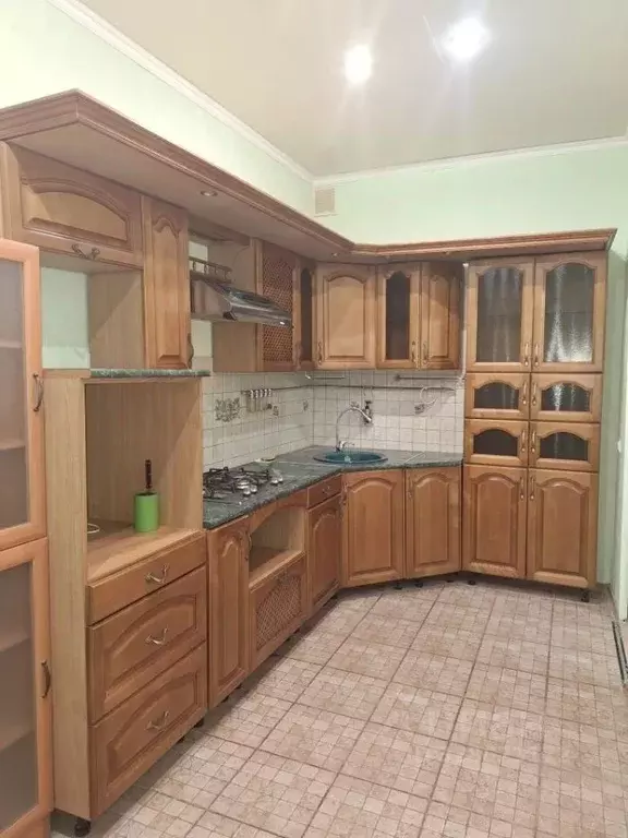 3-к кв. Смоленская область, Вязьма ул. Покровского, 2 (81.5 м) - Фото 1