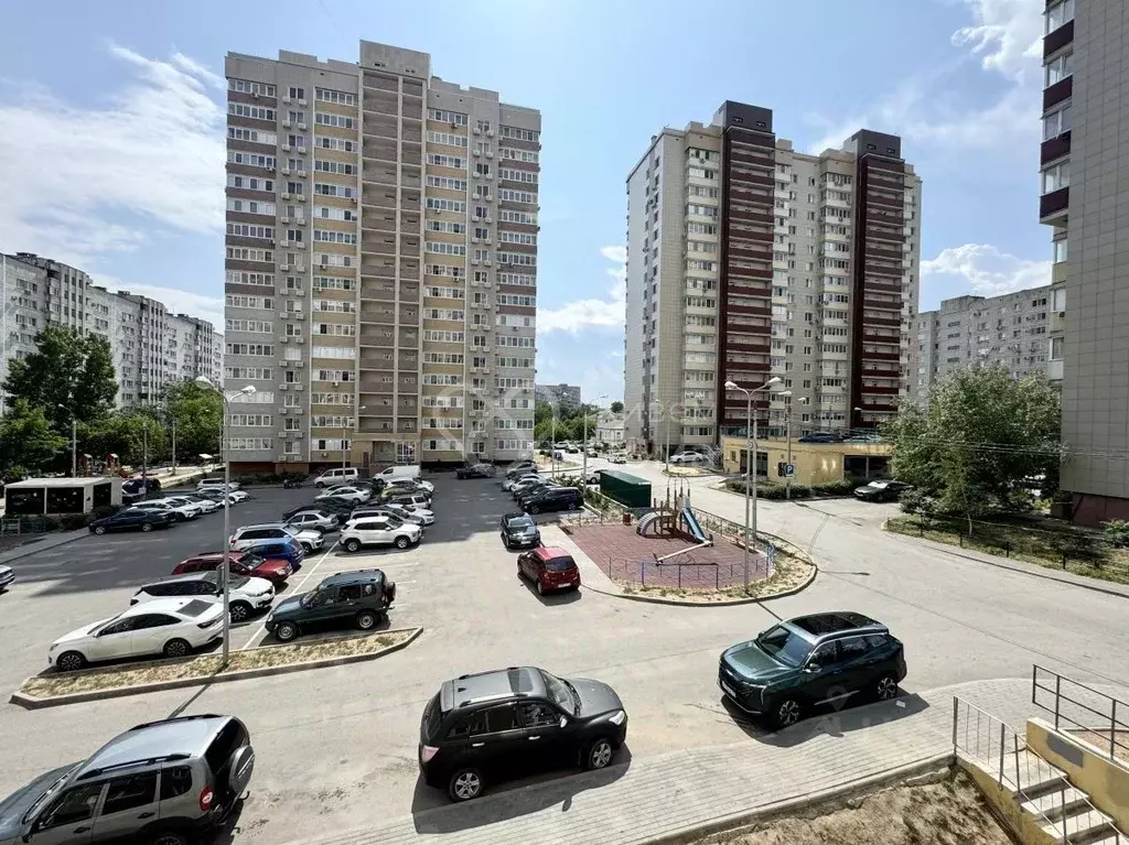 1-к кв. Волгоградская область, Волгоград ул. Милиционера Буханцева, 40 ... - Фото 0