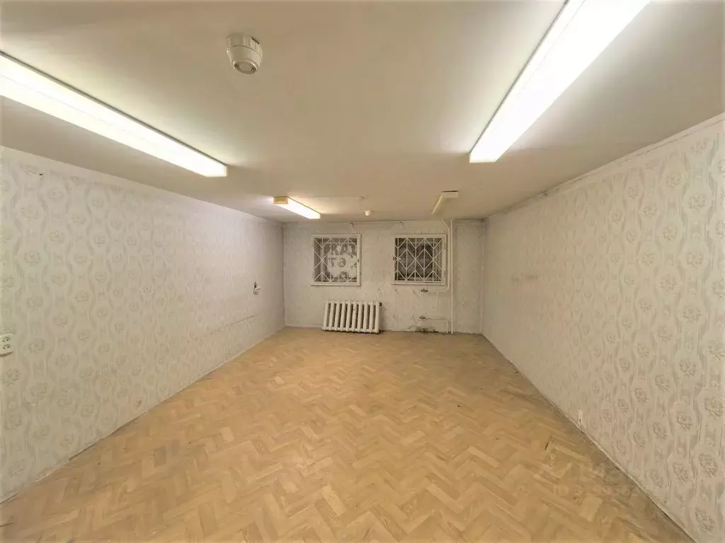 Офис в Саратовская область, Саратов ул. 2-я Садовая, 115/121 (67 м) - Фото 0