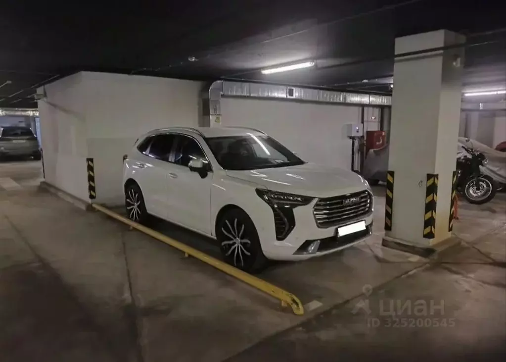 Гараж в Москва Наставнический пер., 3 (15 м) - Фото 2