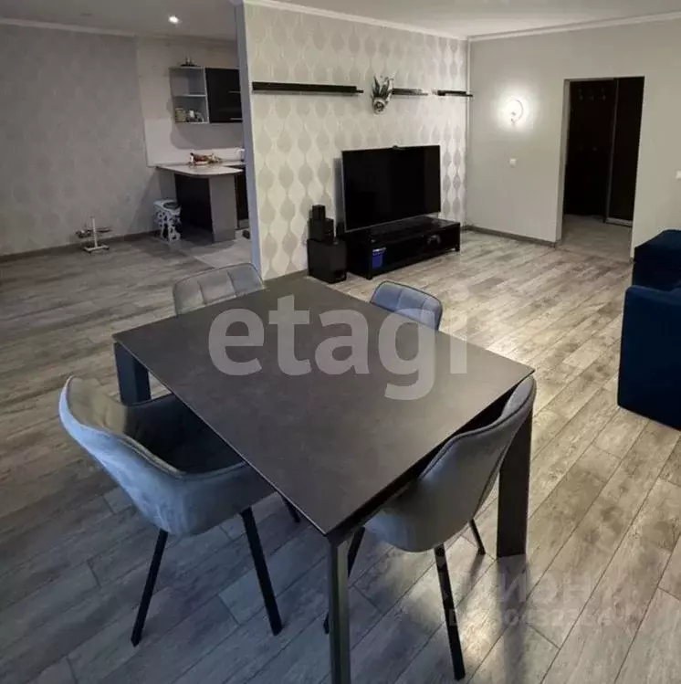 3-к кв. Пермский край, Пермь ул. Голева, 9А (98.0 м) - Фото 1