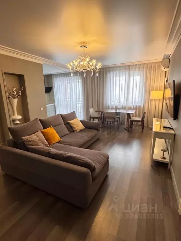 3-к кв. Иркутская область, Иркутск Крылатый мкр, 24/1 (92.0 м) - Фото 1