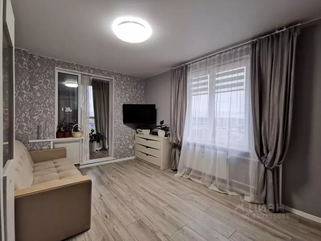 3-к кв. Санкт-Петербург ул. Федора Котанова, 13к2 (70.0 м) - Фото 2