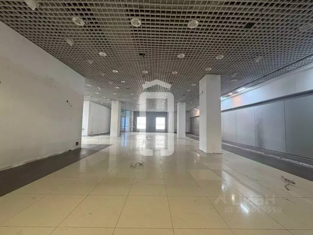 Помещение свободного назначения в Свердловская область, Екатеринбург ... - Фото 1